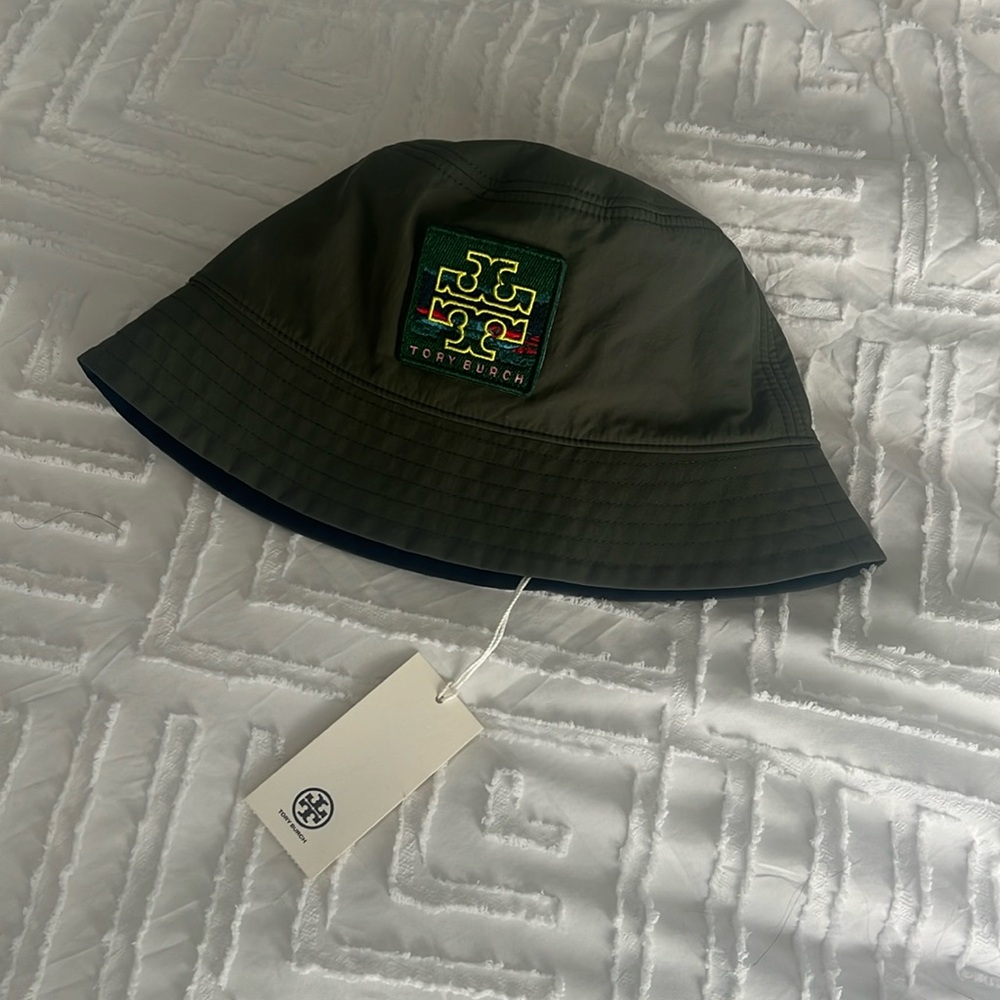 NEW w/tag - Tory Burch Bucket Hat - Army Green